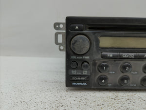 1998-2000 Honda Accord Radio AM FM Cd Player Receiver Replacement P/N:39101-S82-A230-M1 39101-S82-A220-M1 Fits 1998 1999 2000 OEM Used Auto Parts