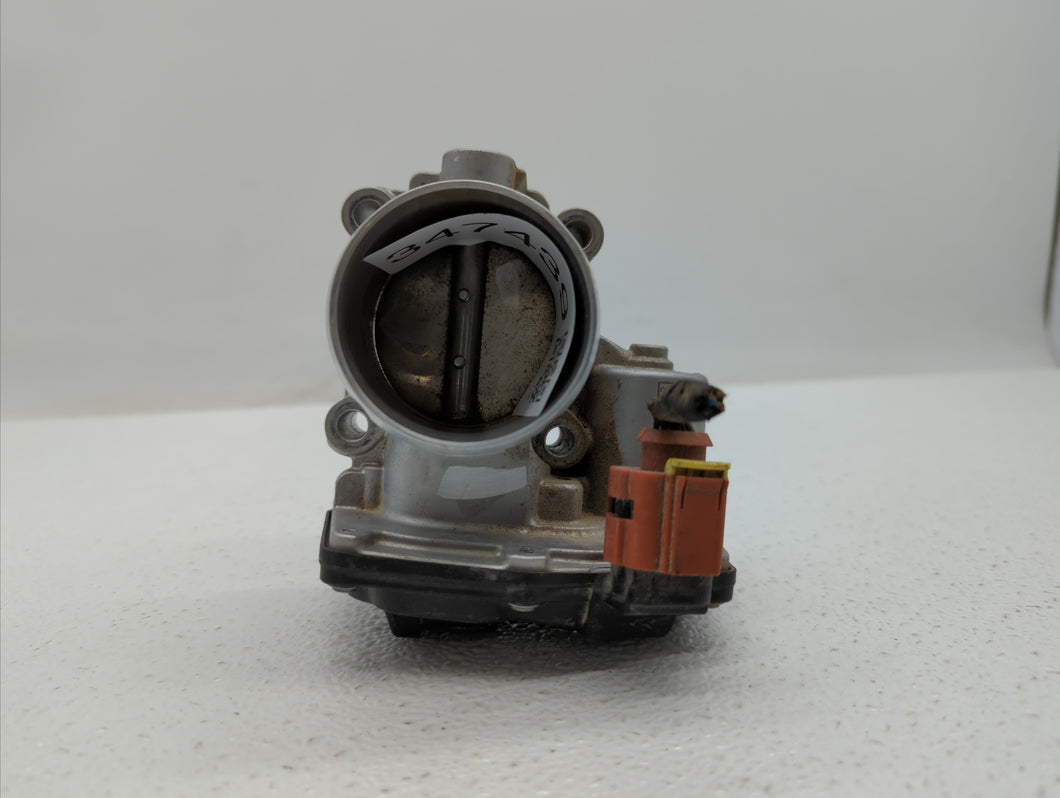 2017-2019 Ford Escape Throttle Body P/N:DS7G-9F991-BB DS7G-9E991-BB Fits 2014 2015 2016 2017 2018 2019 OEM Used Auto Parts