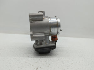 2017-2019 Ford Escape Throttle Body P/N:DS7G-9F991-BB DS7G-9E991-BB Fits 2014 2015 2016 2017 2018 2019 OEM Used Auto Parts