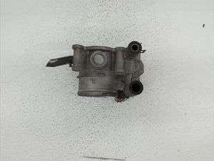 2012-2019 Kia Soul Throttle Body P/N:35100-2B300 Fits 2012 2013 2014 2015 2016 2017 2018 2019 OEM Used Auto Parts