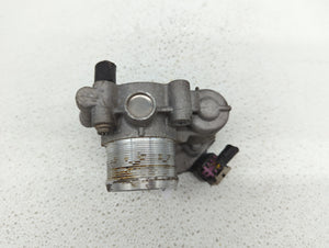 2013-2018 Chevrolet Trax Throttle Body P/N:55581662 12644239AA Fits 2011 2012 2013 2014 2015 2016 2017 2018 2019 OEM Used Auto Parts