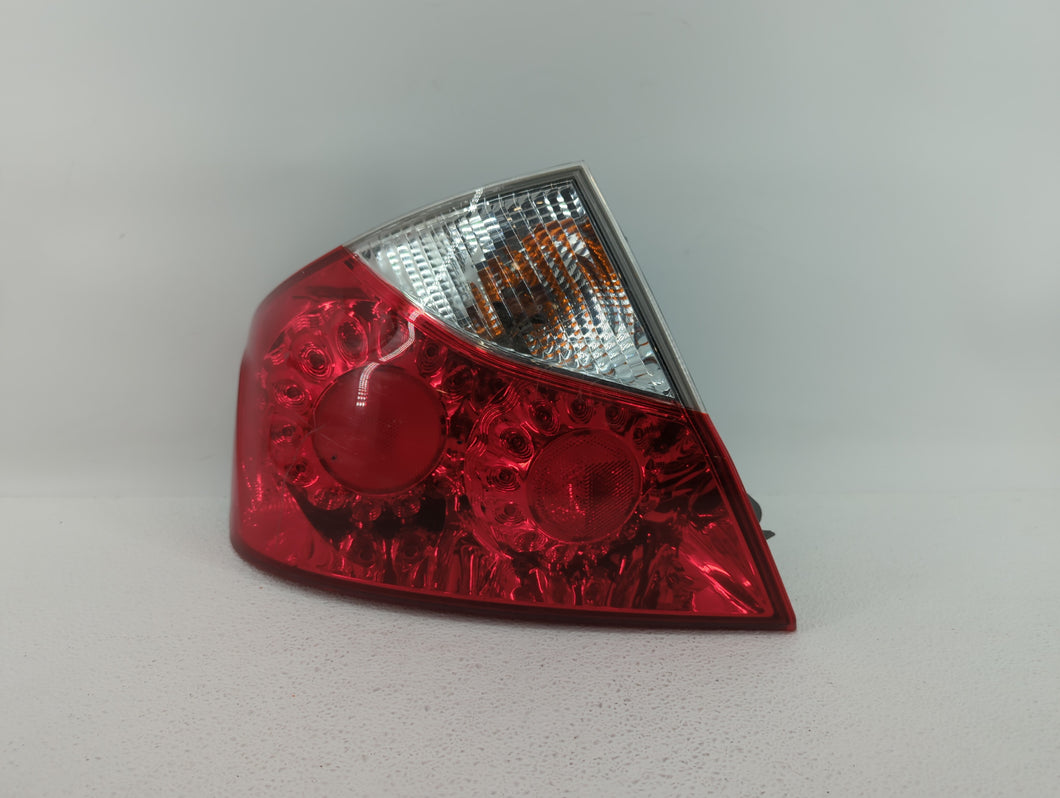 1998-2002 Honda Accord Tail Light Assembly Driver Left OEM P/N:220-63989 Fits 1998 1999 2000 2001 2002 OEM Used Auto Parts