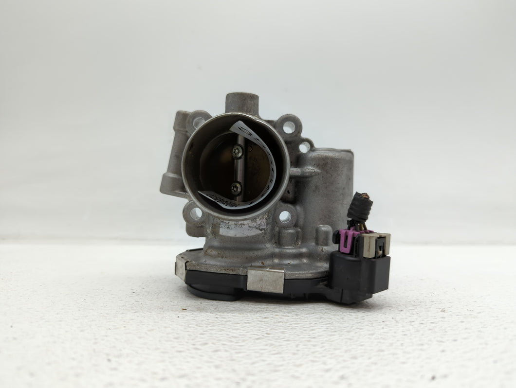 2013-2018 Chevrolet Trax Throttle Body P/N:55581662 12644239AA Fits 2011 2012 2013 2014 2015 2016 2017 2018 2019 OEM Used Auto Parts