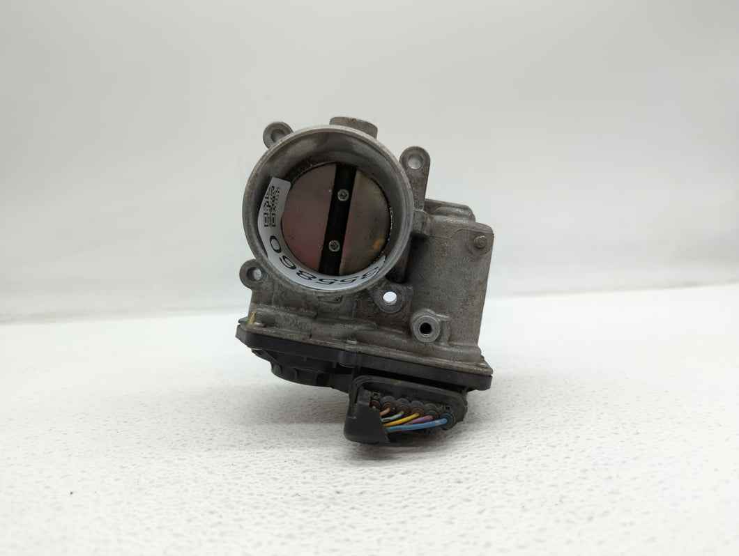 2012-2014 Mazda 3 Throttle Body P/N:PE01 13 640 B 13 640 A Fits 2012 2013 2014 OEM Used Auto Parts