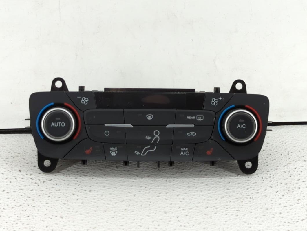 2018-2019 Ford Escape Climate Control Module Temperature AC/Heater Replacement P/N:GJ5T-18C612-CJ GJ5T-18C612-CH Fits 2018 2019 OEM Used Auto Parts