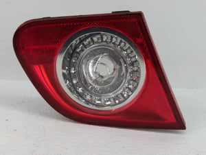 2006-2010 Volkswagen Passat Tail Light Assembly Driver Left OEM P/N:3C5.945.093F VW1K6945259 Fits 2006 2007 2008 2009 2010 OEM Used Auto Parts