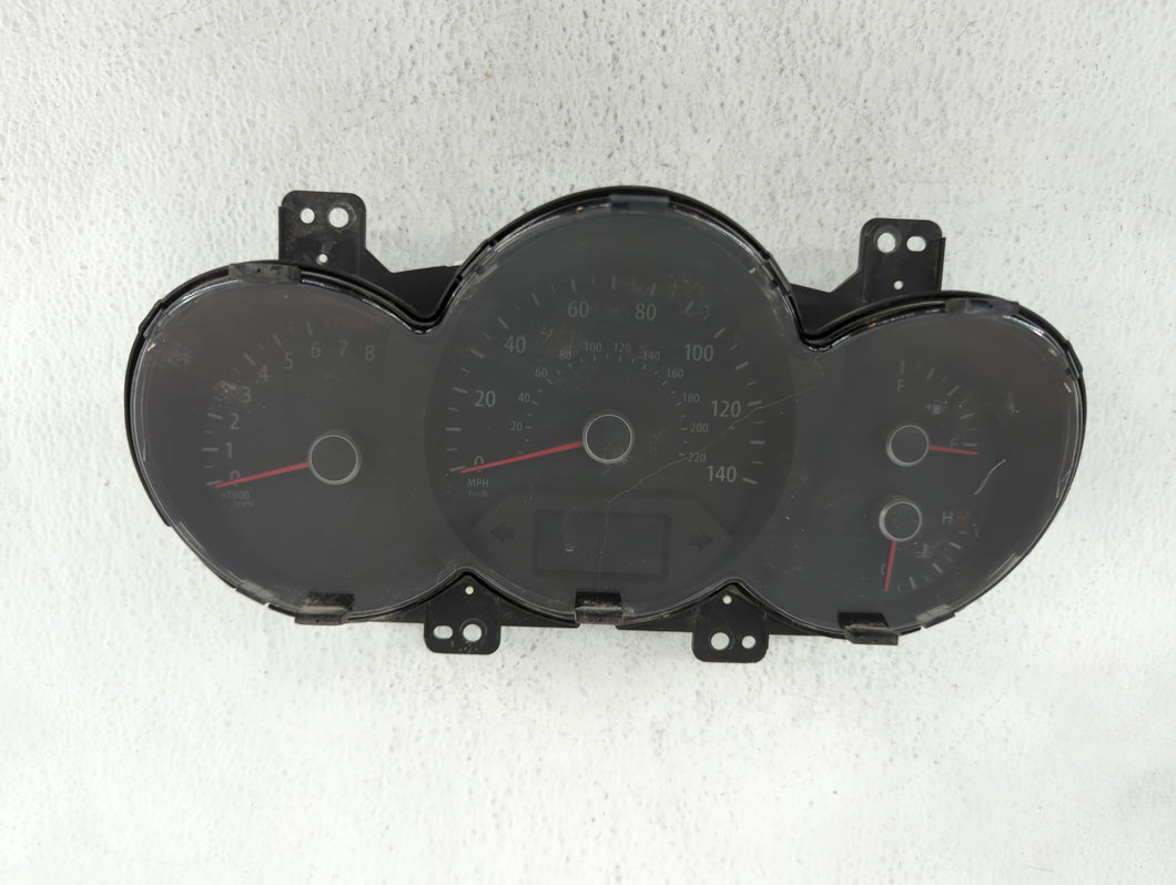 2012-2013 Kia Soul Instrument Cluster Speedometer Gauges P/N:94009-2K320 94009-2K320 Fits 2012 2013 OEM Used Auto Parts