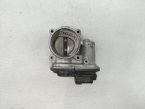 2012-2014 Mazda 3 Throttle Body P/N:640 K4238 4U26 640 K4238 9T06 Fits 2012 2013 2014 OEM Used Auto Parts