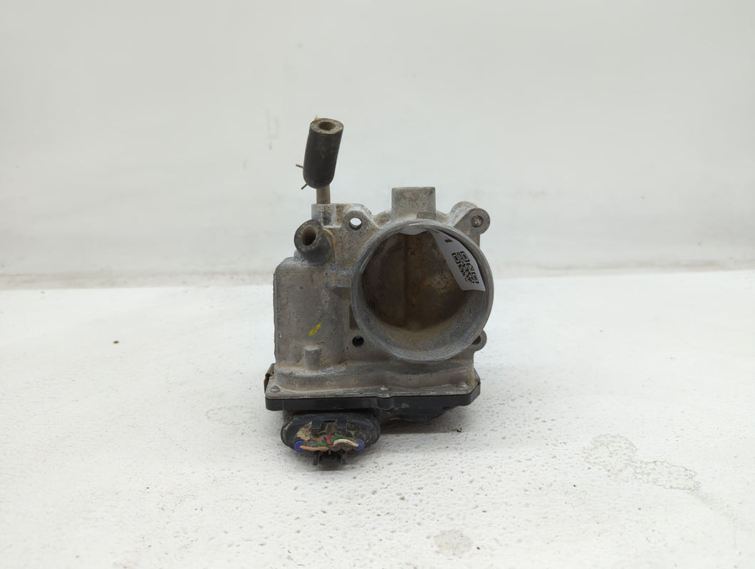 2013-2018 Nissan Altima Throttle Body P/N:3TA60-01 C 3TA60-01 B Fits 2013 2014 2015 2016 2017 2018 2019 OEM Used Auto Parts