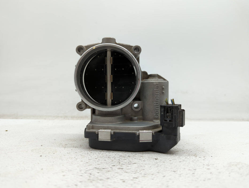 2007-2013 Bmw 328i Throttle Body P/N:7 556 118 1354 7556118 Fits 2007 2008 2009 2010 2011 2012 2013 OEM Used Auto Parts