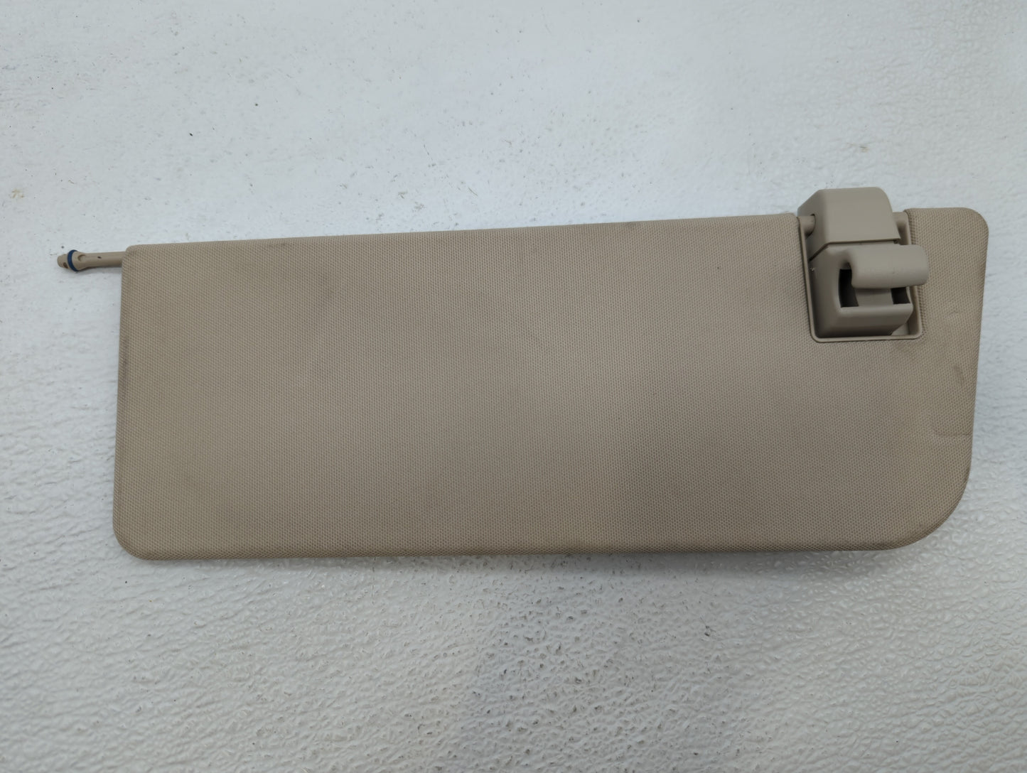 2014-2016 Mercedes-Benz E350 Sun Visor Replacement Passenger Right Mirror Fits 2014 2015 2016 OEM Used Auto Parts - Oemusedautoparts1.com