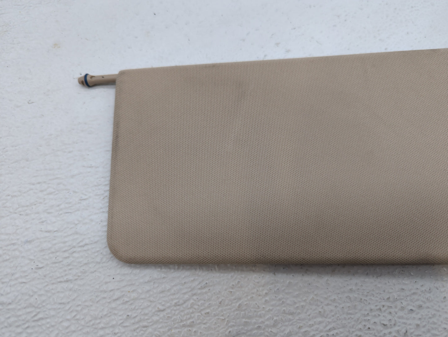 2014-2016 Mercedes-Benz E350 Sun Visor Replacement Passenger Right Mirror Fits 2014 2015 2016 OEM Used Auto Parts - Oemusedautoparts1.com