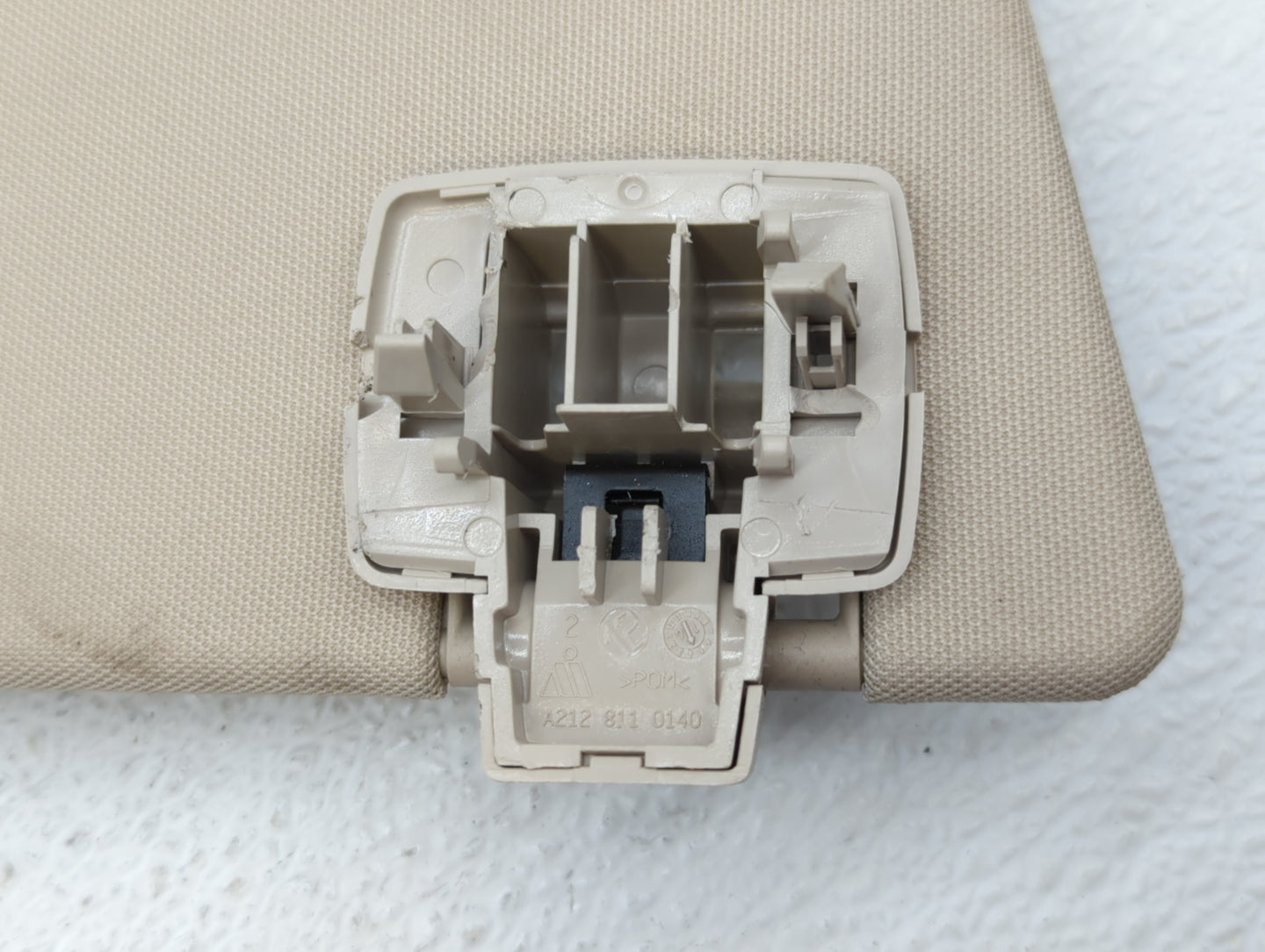2014-2016 Mercedes-Benz E350 Sun Visor Replacement Passenger Right Mirror Fits 2014 2015 2016 OEM Used Auto Parts - Oemusedautoparts1.com