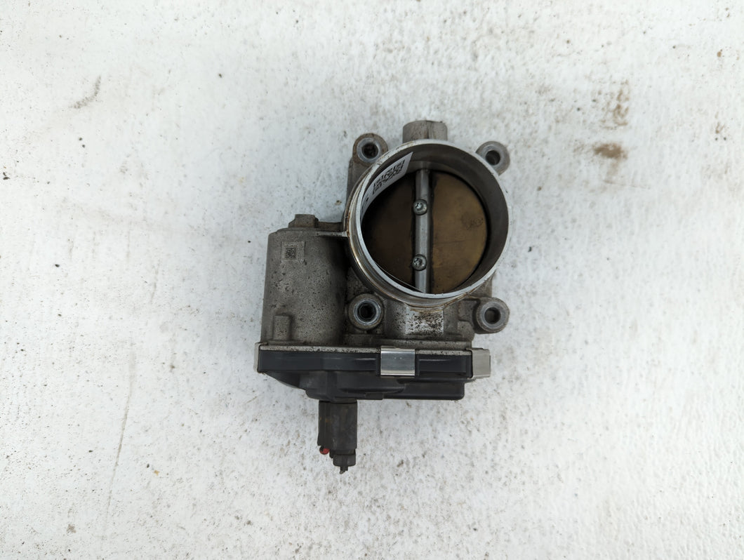 2016-2017 Chevrolet Equinox Throttle Body P/N:12632101CA 12669146AA Fits 2016 2017 OEM Used Auto Parts