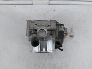 2019 Hyundai Santa Fe Throttle Body P/N:0 280 750 618 35100-2G600 Fits 2015 2016 2017 2018 OEM Used Auto Parts