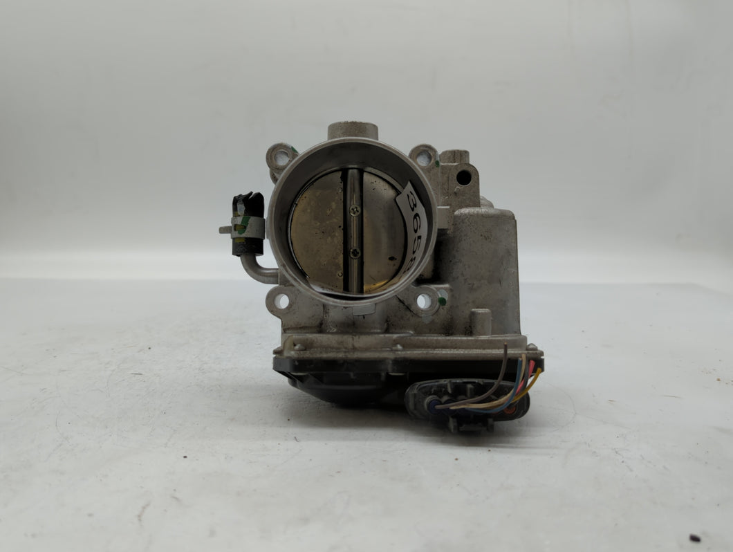 2011-2018 Hyundai Elantra Throttle Body P/N:35100-2E000 1302150124 Fits 2011 2012 2013 2014 2015 2016 2017 2018 2019 OEM Used Auto Parts