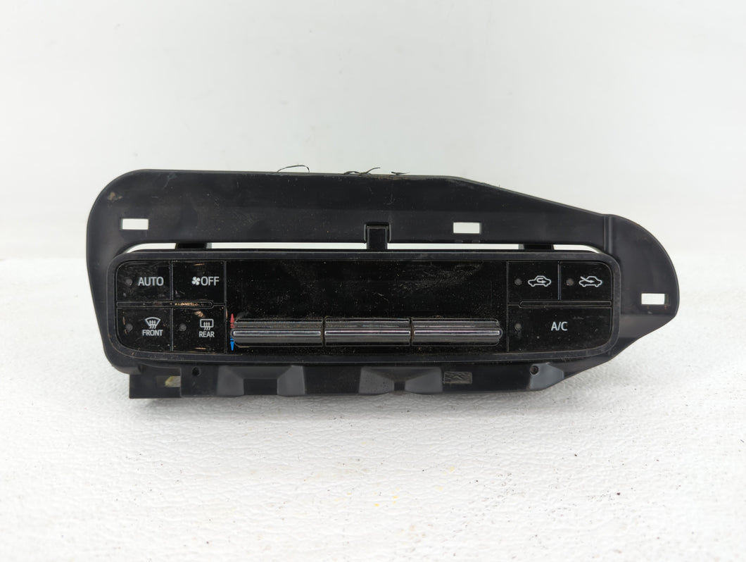 2017-2018 Toyota Corolla Climate Control Module Temperature AC/Heater Replacement P/N:06964 55900-02A30 Fits 2017 2018 OEM Used Auto Parts