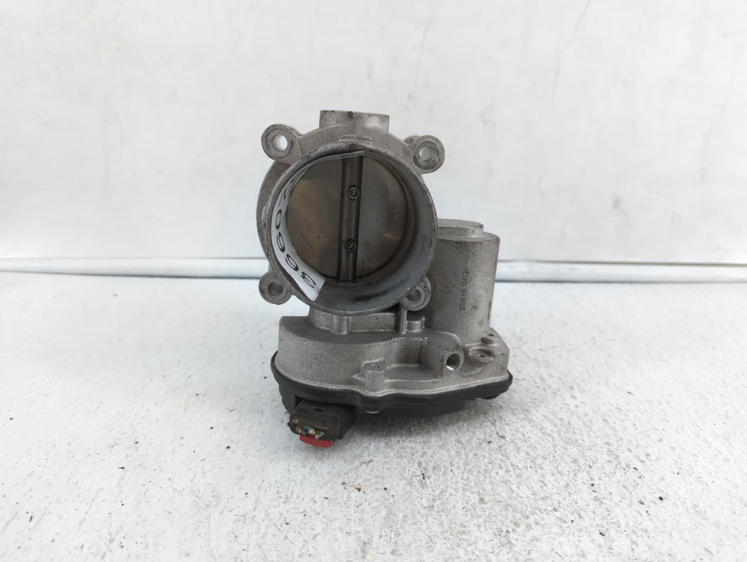 2013-2018 Ford C-Max Throttle Body P/N:DS7E-9F991-AK DS7E-9F991-AD Fits 2013 2014 2015 2016 2017 2018 2019 2020 OEM Used Auto Parts