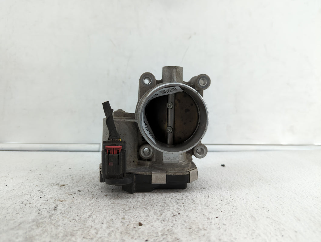 2013-2014 Chevrolet Malibu Throttle Body P/N:12627217DA 12632101CA Fits 2012 2013 2014 2015 OEM Used Auto Parts