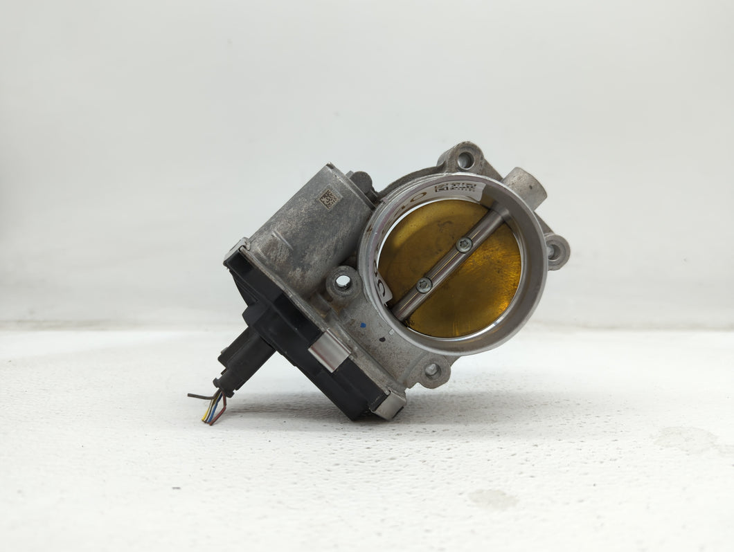 2017-2018 Cadillac Xt5 Throttle Body P/N:12676296AA 12671014 Fits 2016 2017 2018 2019 OEM Used Auto Parts