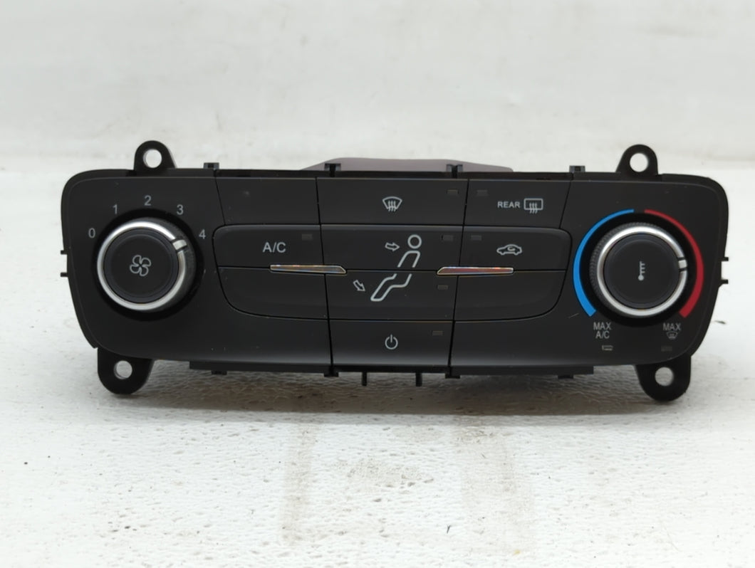 2015-2018 Ford Focus Climate Control Module Temperature AC/Heater Replacement P/N:F1ET-18K811-KD F1ET-18549 Fits OEM Used Auto Parts