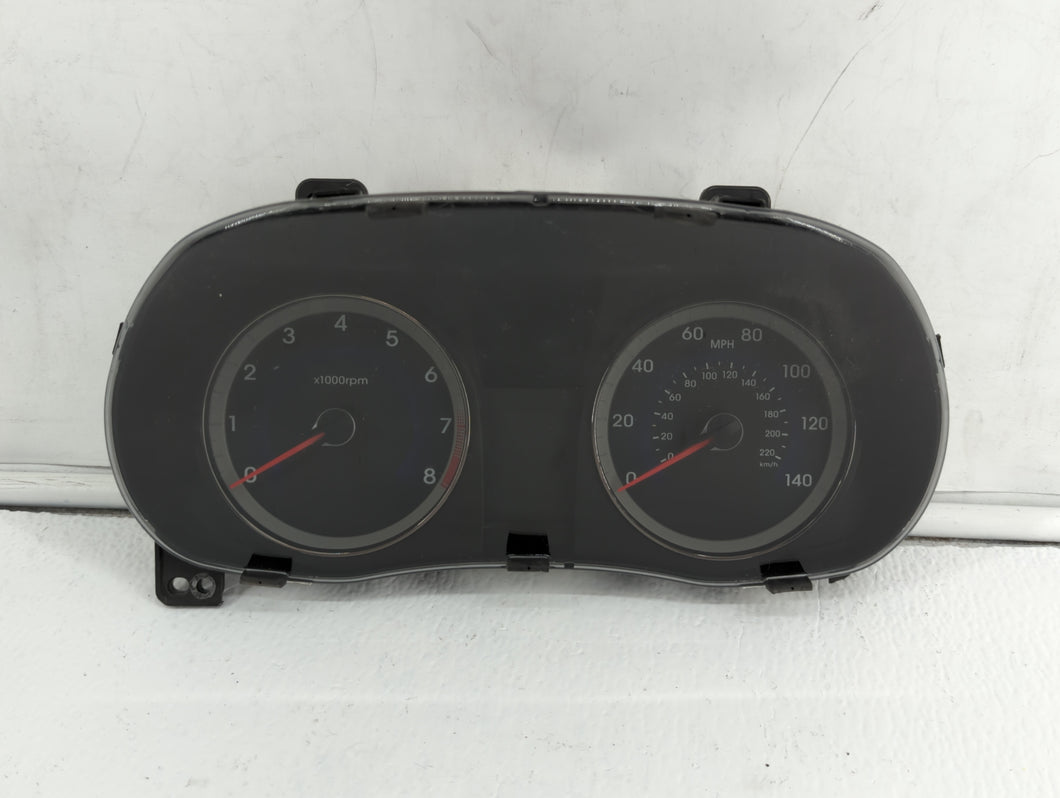 2013-2014 Hyundai Accent Instrument Cluster Speedometer Gauges P/N:94001-1R005 Fits 2013 2014 OEM Used Auto Parts