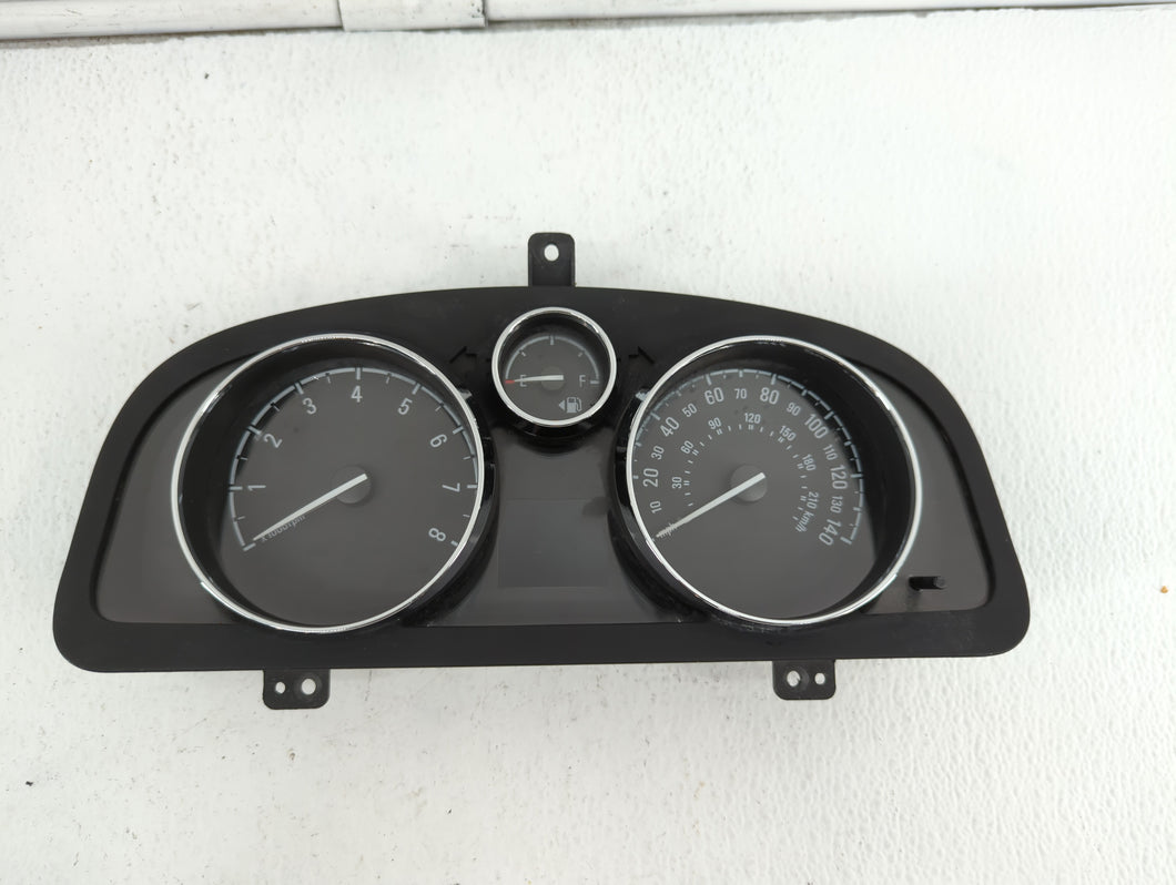 2013-2014 Chevrolet Captiva Sport Instrument Cluster Speedometer Gauges P/N:22975645 23167552 Fits 2013 2014 OEM Used Auto Parts