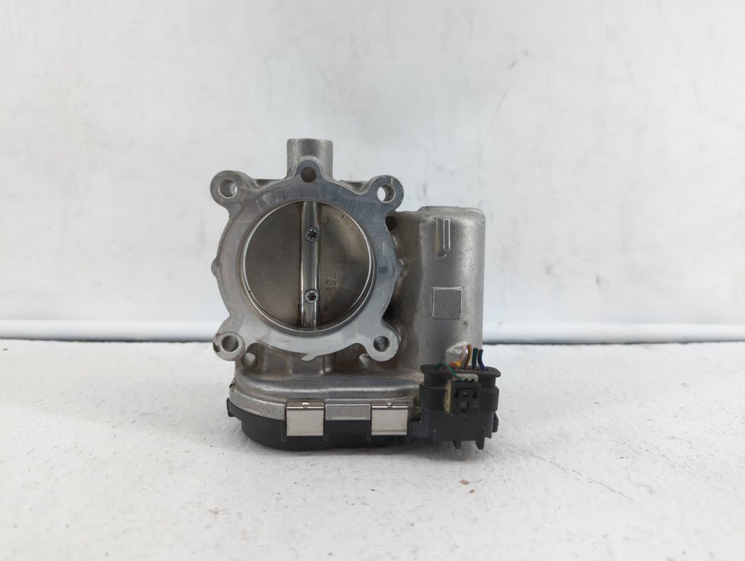 2015-2018 Mercedes-Benz C300 Throttle Body P/N:A 270 141 00 25 2701410025 Fits 2013 2014 2015 2016 2017 2018 2019 2020 OEM Used Auto Parts