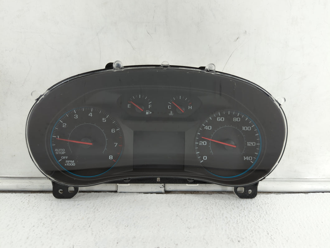 2017-2018 Chevrolet Malibu Instrument Cluster Speedometer Gauges P/N:84141852 84356877 Fits 2017 2018 OEM Used Auto Parts