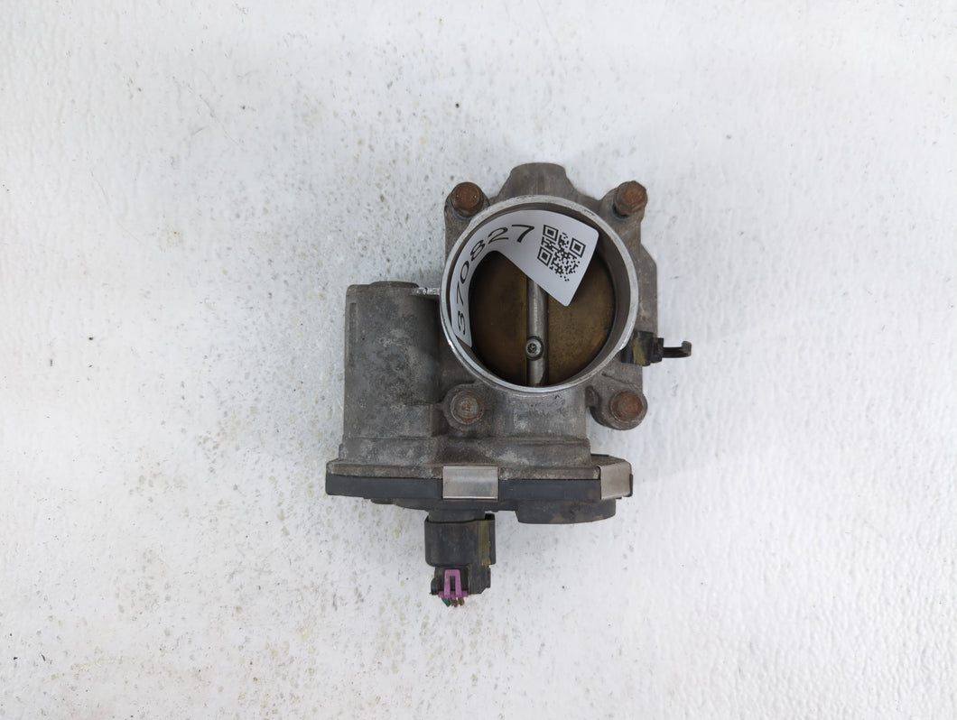 2010-2011 Chevrolet Equinox Throttle Body P/N:9B4G-9F991-A 668AA Fits 2007 2008 2009 2010 2011 2012 OEM Used Auto Parts