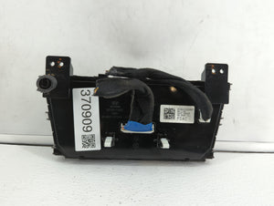 2017-2018 Hyundai Elantra Climate Control Module Temperature AC/Heater Replacement P/N:97250-F2231RET 97250-F2XXX Fits 2017 2018 OEM Used Auto Parts