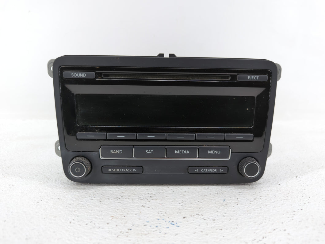 2015-2017 Volkswagen Jetta Radio AM FM Cd Player Receiver Replacement P/N:1K0035164J 1K0 035 164 J Fits 2015 2016 2017 OEM Used Auto Parts