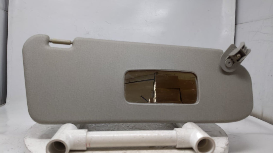 2004 Chevrolet Aveo Sun Visor Shade Replacement Passenger Right Mirror Fits OEM Used Auto Parts - Oemusedautoparts1.com