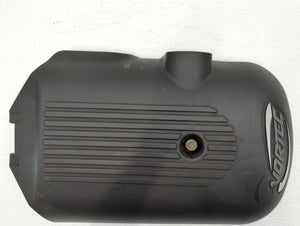 2004 Chevrolet Tahoe Engine Cover Black