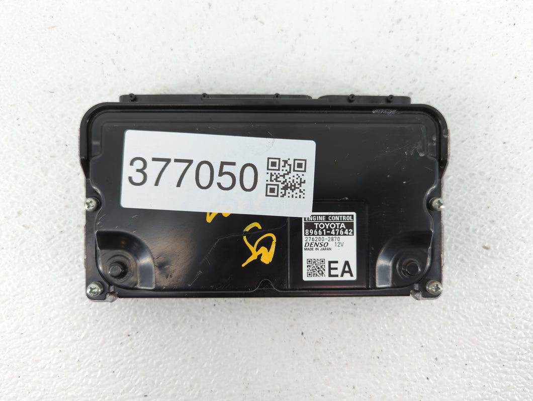 2017-2018 Toyota Prius PCM Engine Computer ECU ECM PCU OEM P/N:89661-47642 Fits 2017 2018 OEM Used Auto Parts