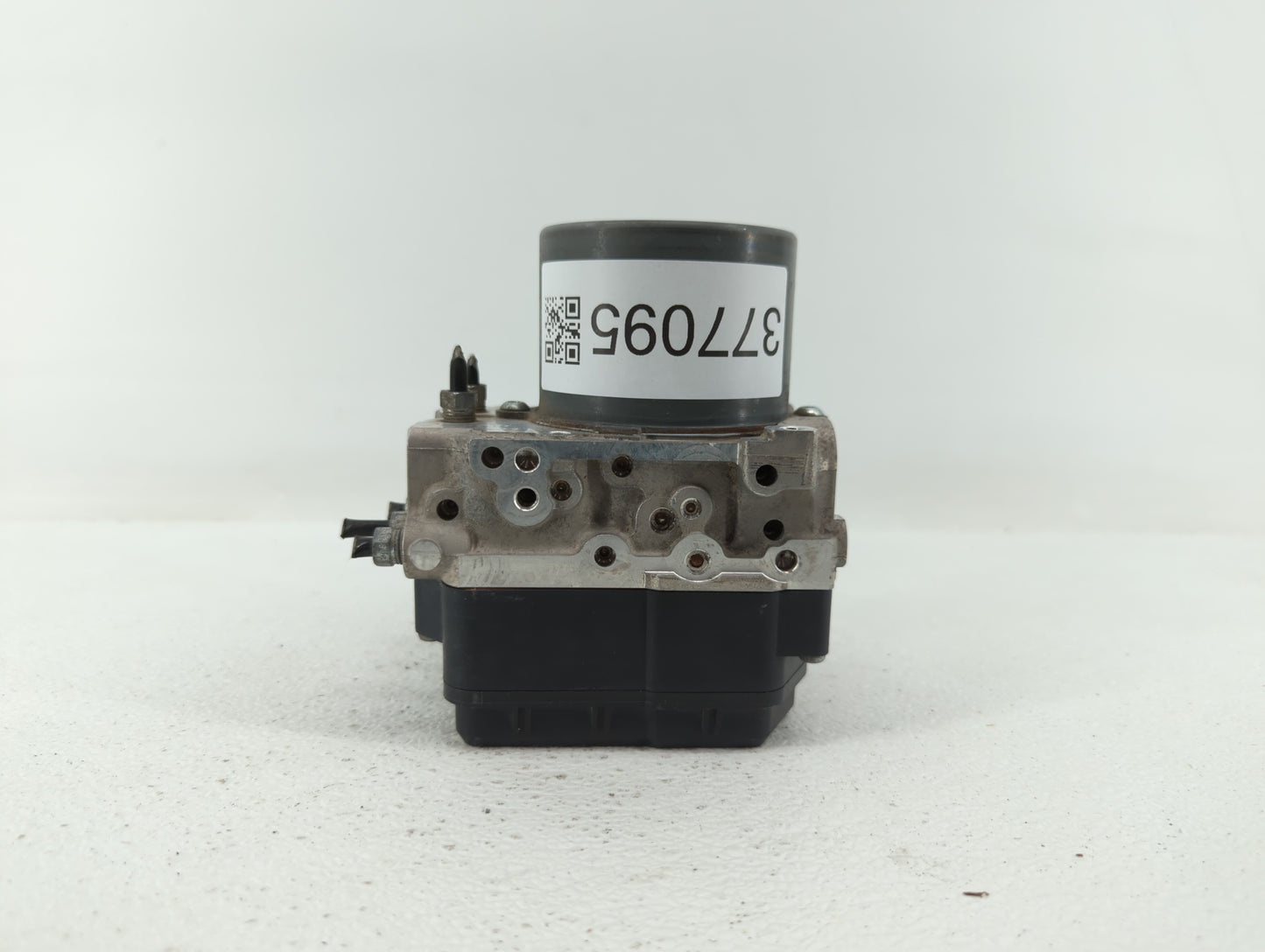 2015 Toyota Rav4 ABS Pump Control Module Replacement P/N:44540-42272 44540-42282 Fits OEM Used Auto Parts - Oemusedautoparts1.com