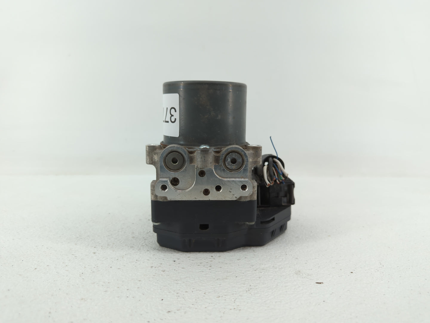 2015 Toyota Rav4 ABS Pump Control Module Replacement P/N:44540-42272 44540-42282 Fits OEM Used Auto Parts - Oemusedautoparts1.com