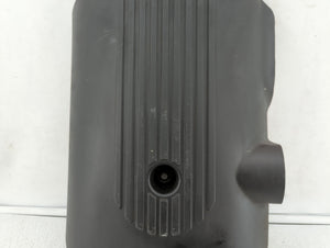 2006 Chevrolet Avalanche Engine Cover