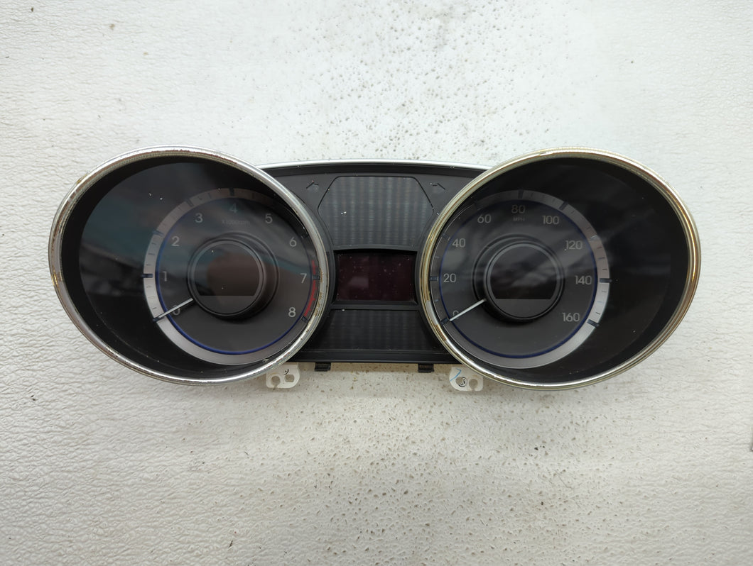 2011-2013 Hyundai Sonata Instrument Cluster Speedometer Gauges P/N:94001-3Q000 94001-3Q001 Fits 2011 2012 2013 OEM Used Auto Parts