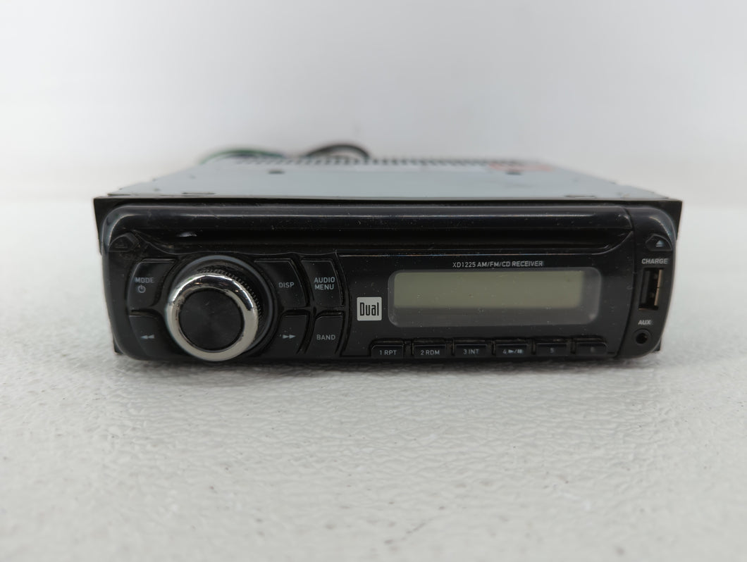 2002-2004 Kia Optima Radio AM FM Cd Player Receiver Replacement Fits 2002 2003 2004 2005 2006 OEM Used Auto Parts