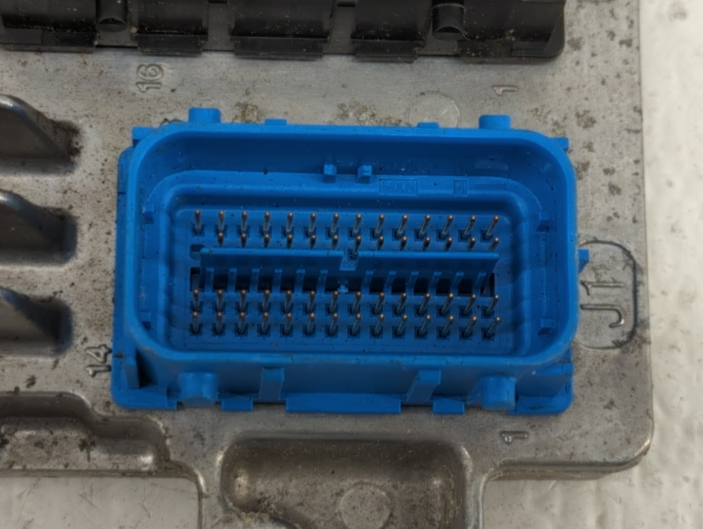 2012-2016 Chevrolet Cruze PCM Engine Computer ECU ECM PCU OEM P/N:12655499 12643636 Fits 2011 2012 2013 2014 2015 2016 OEM Used Auto Parts - Oemusedautoparts1.com