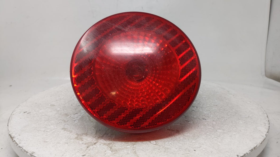 2005-2010 Chevrolet Cobalt Tail Light Assembly Passenger Right OEM Fits 2005 2006 2007 2008 2009 2010 OEM Used Auto Parts - Oemusedautoparts1.com