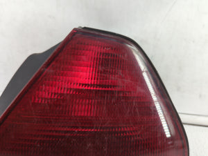 2002 Honda Accord Tail Light Assembly Passenger Right OEM P/N:2VA 938 864 Fits 1998 1999 2000 2001 OEM Used Auto Parts