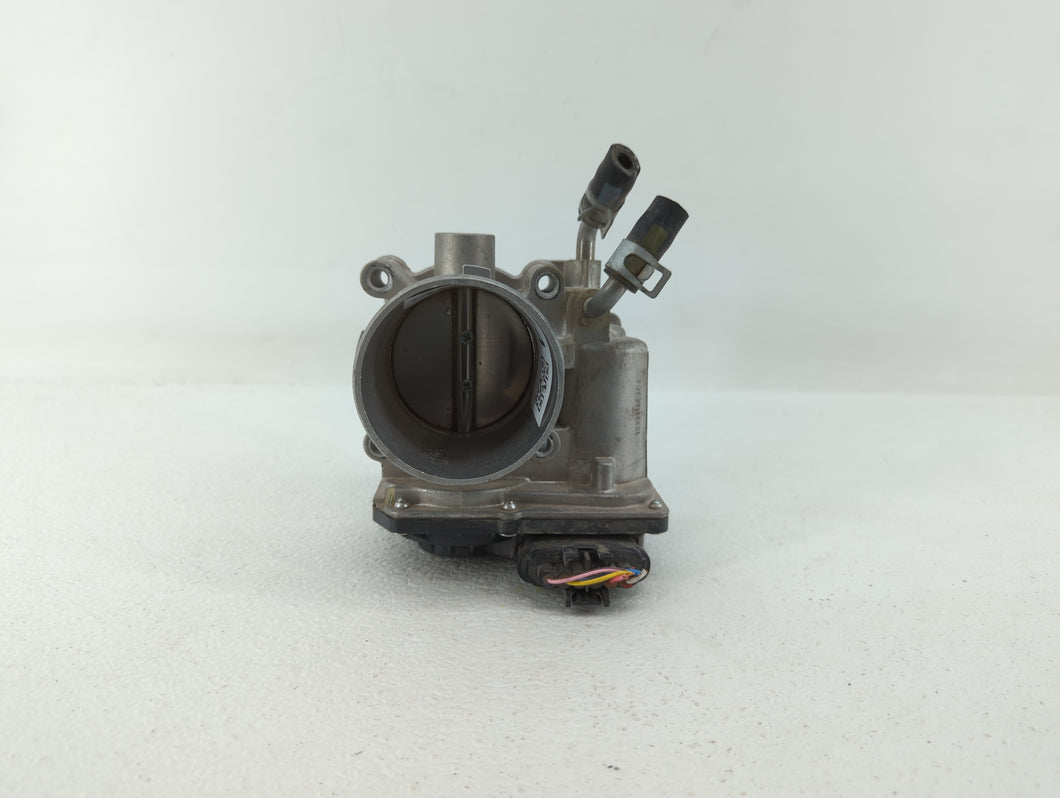 2014-2016 Kia Forte Throttle Body P/N:35100-2E400 35100-2E000 Fits 2012 2013 2014 2015 2016 2018 2019 OEM Used Auto Parts