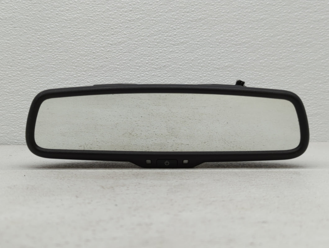 2010-2012 Chrysler Town & Country Interior Rear View Mirror Replacement OEM P/N:E11026130 55157457AC Fits 2010 2011 2012 OEM Used Auto Parts