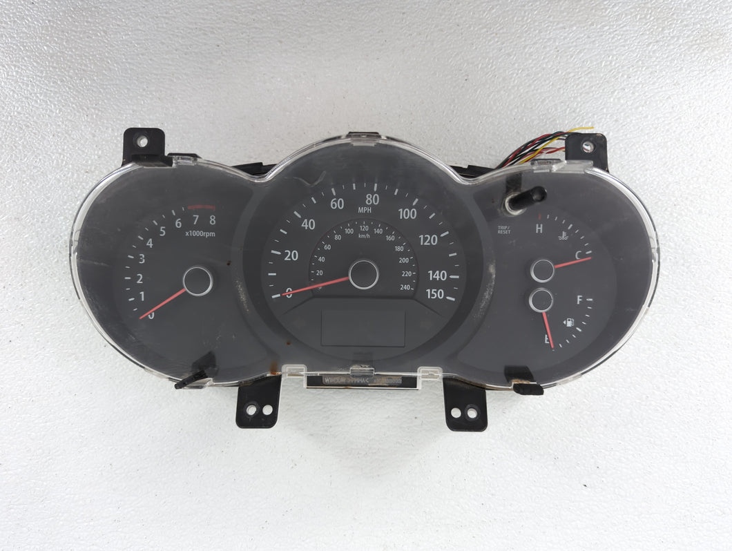 2011-2013 Kia Sorento Instrument Cluster Speedometer Gauges P/N:94001-1U001 94001-1U000 Fits 2011 2012 2013 OEM Used Auto Parts