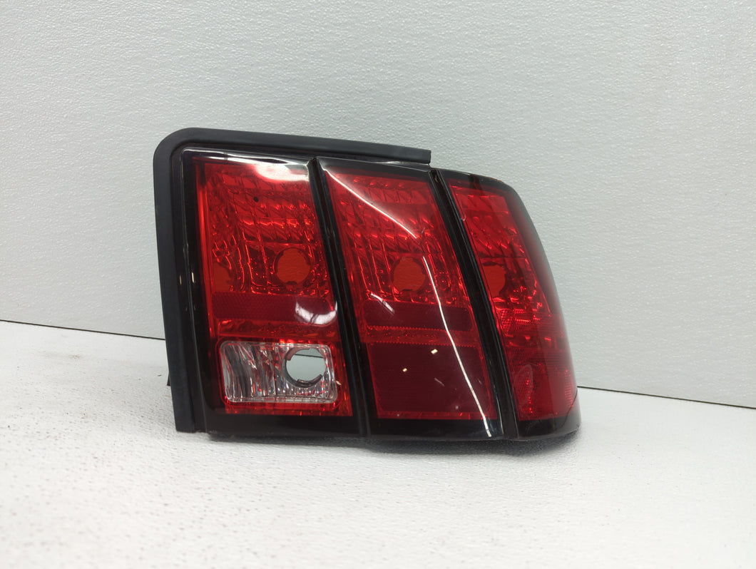 1999-2004 Ford Mustang Tail Light Assembly Passenger Right OEM P/N:XR33-13B504 331-1958R-UC Fits 1999 2000 2001 2002 2003 2004 OEM Used Auto Parts