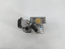 2016-2019 Honda Civic Throttle Body P/N:GMG9A Fits 2016 2017 2018 2019 OEM Used Auto Parts