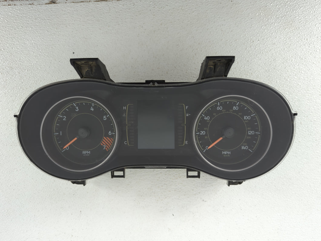 2015 Jeep Cherokee Instrument Cluster Speedometer Gauges P/N:P68241293AC P68241293AD Fits OEM Used Auto Parts