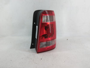 2008-2012 Ford Escape Tail Light Assembly Passenger Right OEM P/N:9L84-13B504-A 8L84-13B504-A Fits 2008 2009 2010 2011 2012 OEM Used Auto Parts